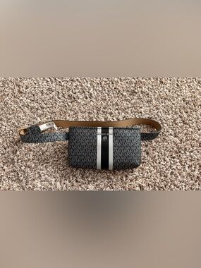 Michael Kors waist belt purse